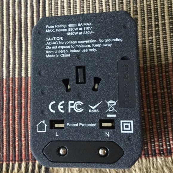 ⛔️SOLD⛔️ Universal Travel Adaptor 150+ Countries - Picture 9 of 13